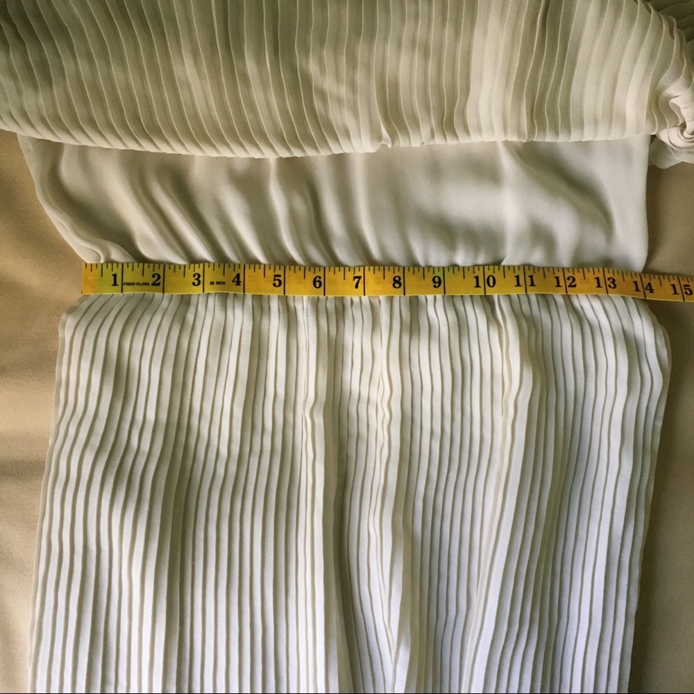 Parker Pleated Party Dress Ivory Size Medium NWOT! - Picture 5 of 8